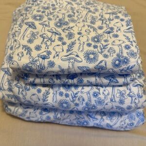 Blue Mushroom Queen Sheets Set